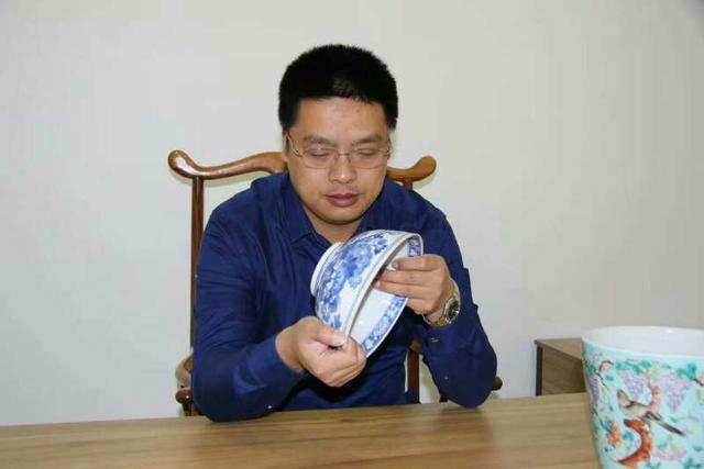 风儿老师为古玩收藏鉴赏家程星皓先生特赋诗―首