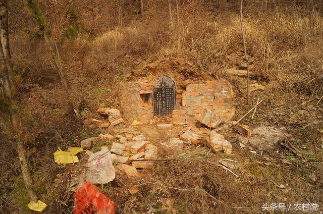 农村坟墓出现这四样情况,必须选择迁坟