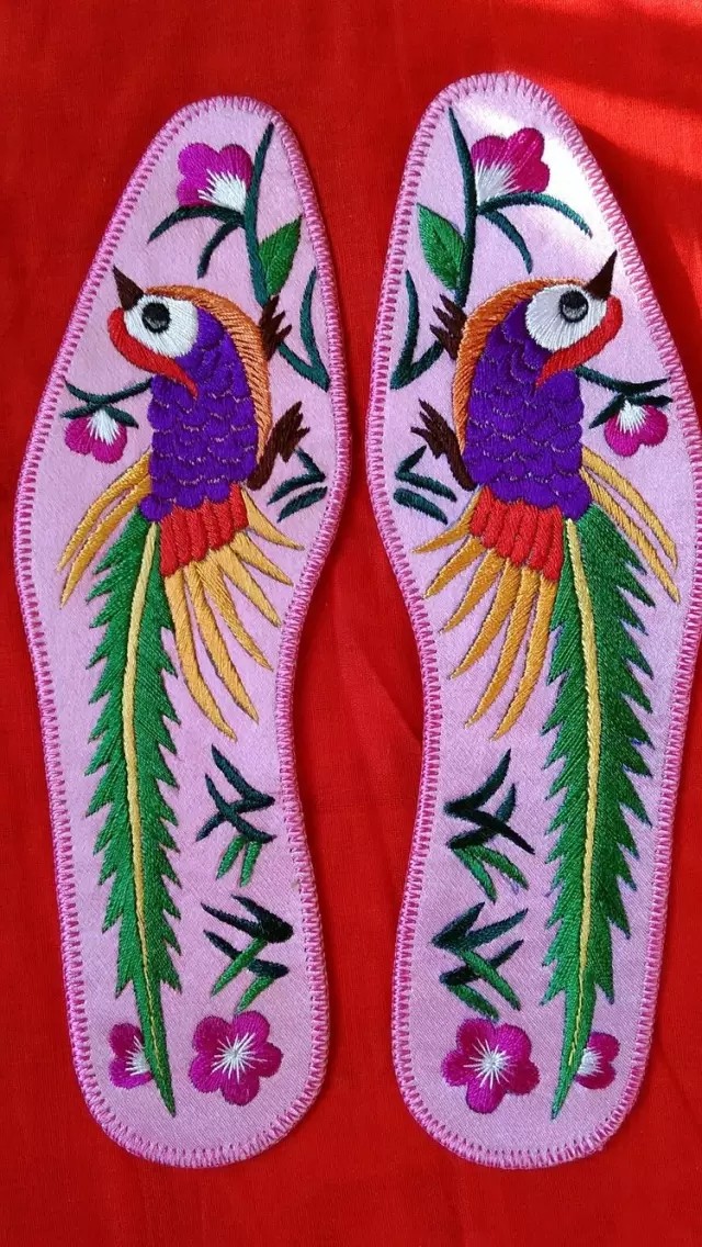 这些鞋垫,"只应天上有"精美绝伦!