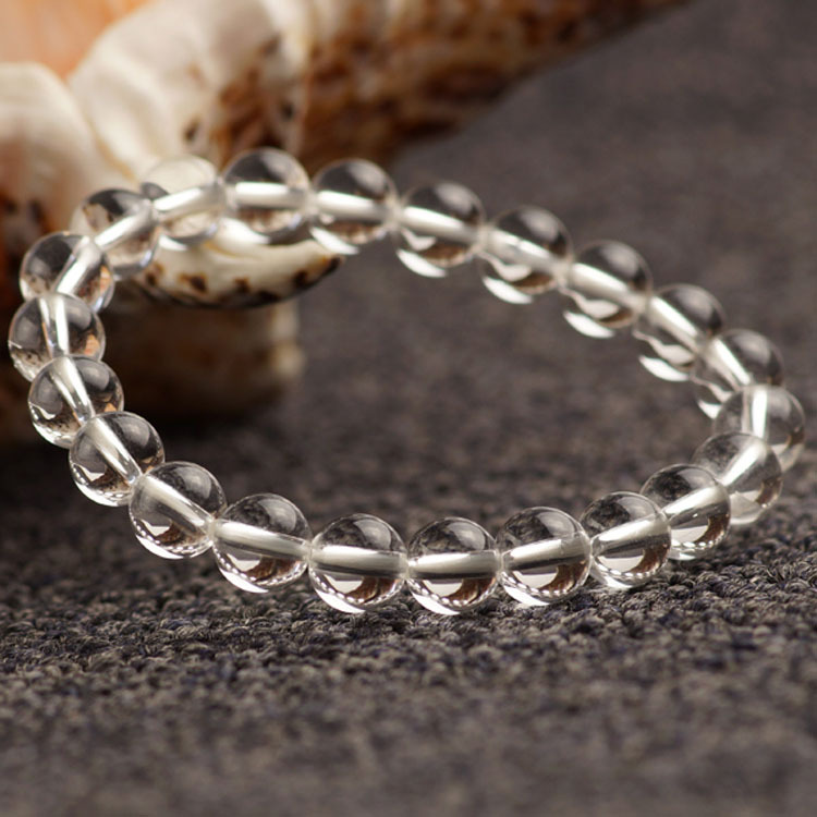 人眼透过水晶能看到头发丝双影的,则为天然水晶