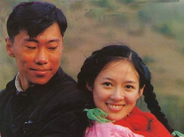 不如女演员成绩显著,特别在1998年拍摄《我的父亲母亲》的男主演郑昊