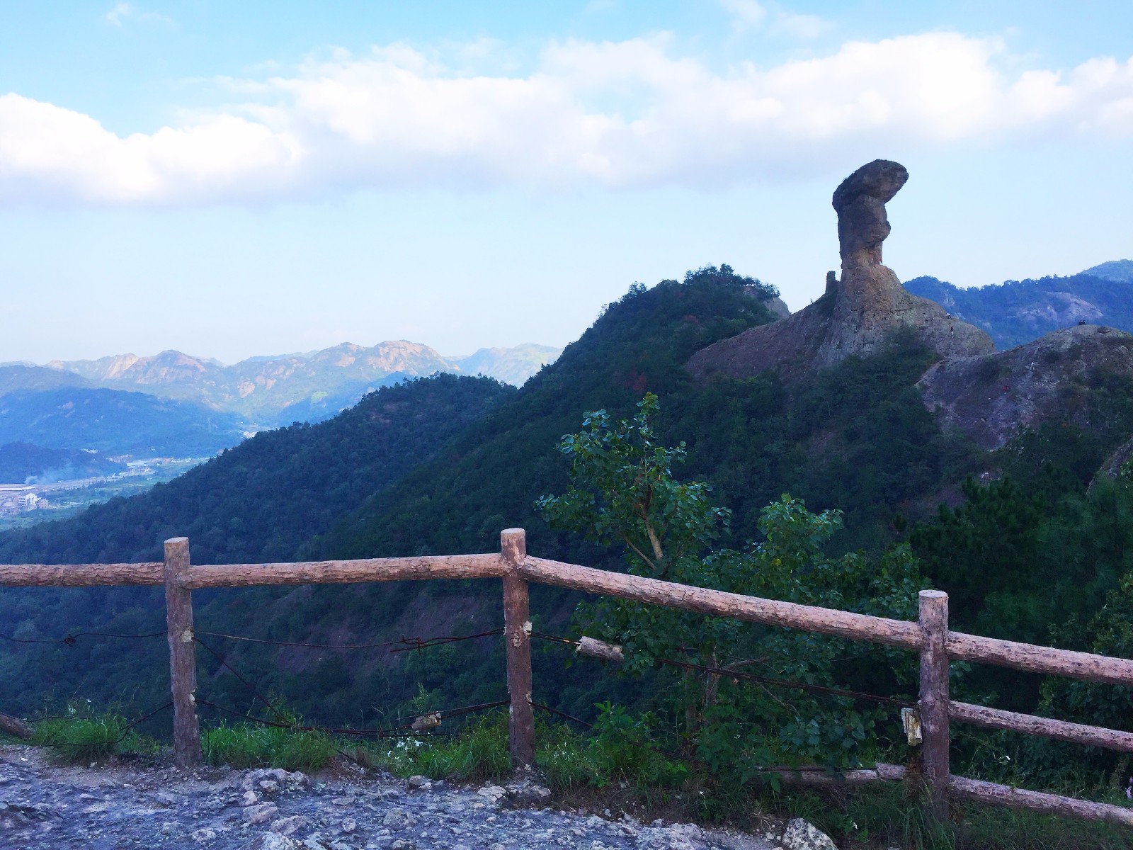 浙江温岭石夫人