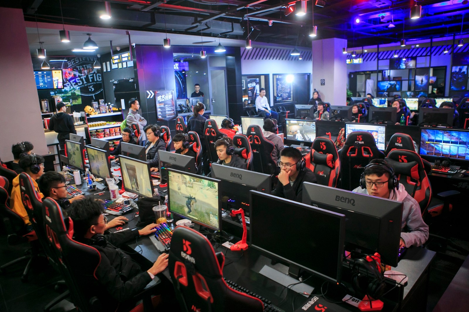 b5电竞馆落户苏州专业场馆连环赛事激活电竞新气象