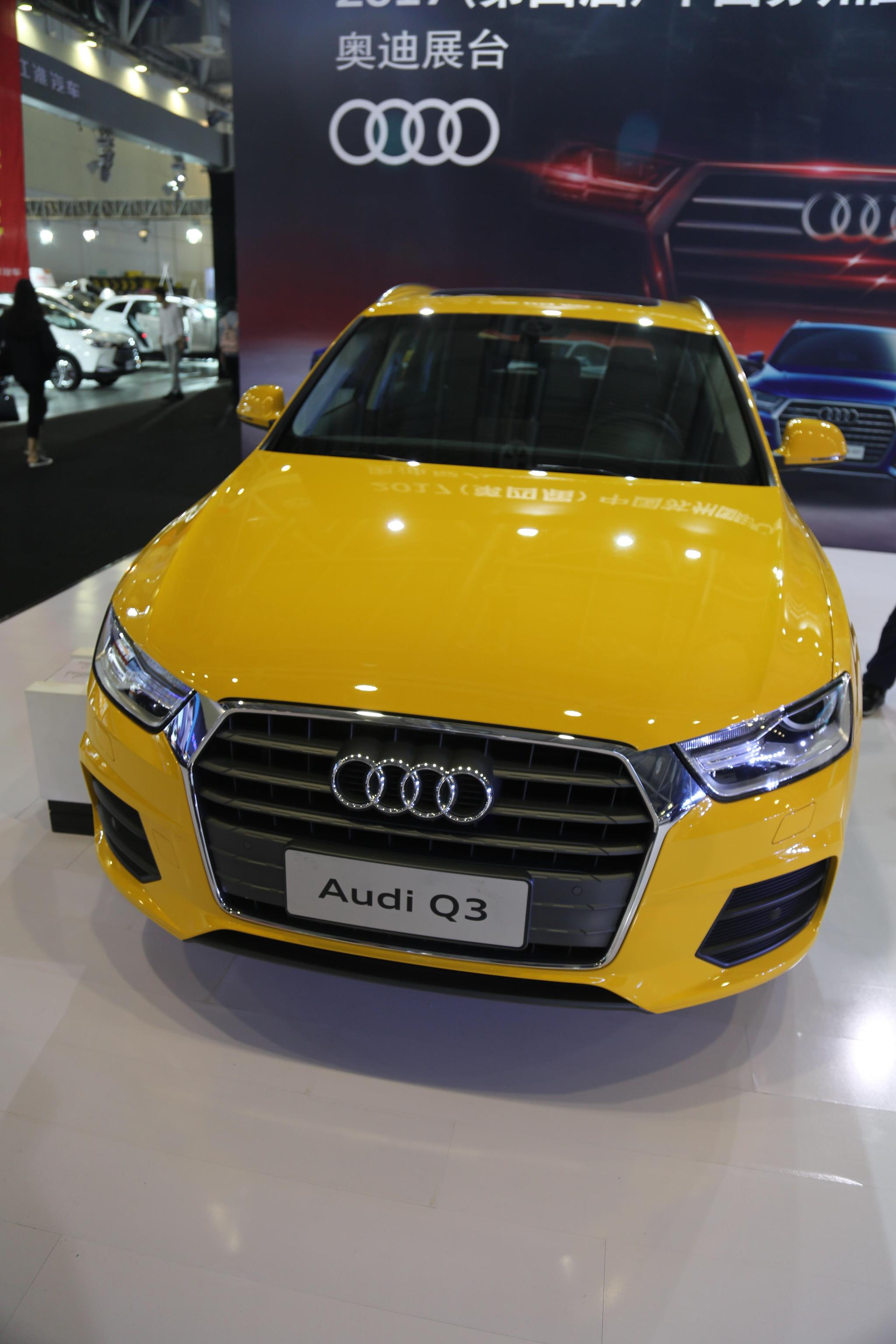 实拍新奥迪q3,30万级别都市suv,让年轻即刻启程!