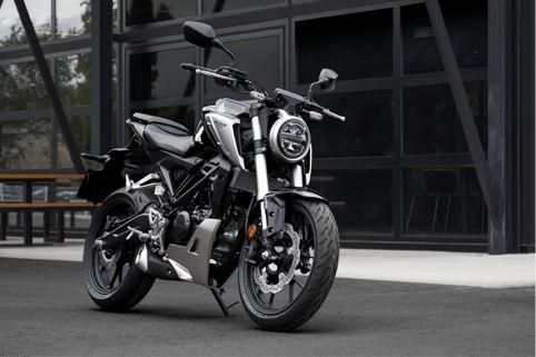 入门级格调不减:2018款本田cb125r轻型入门街车