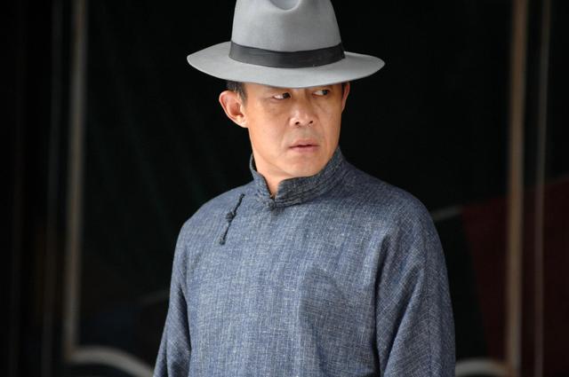 菜场上卖猪肉出身,如今是演技担当,成为有名的老戏骨