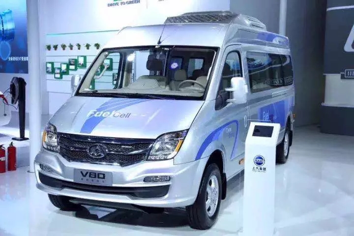 加氢3分钟能跑400公里大通v80氢燃料电池车广州车展上市