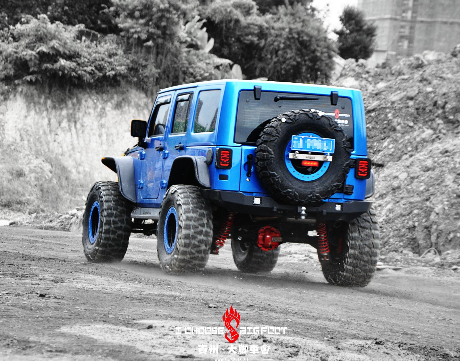 贵州大脚车会像罂粟花一般迷人的牧马人改装