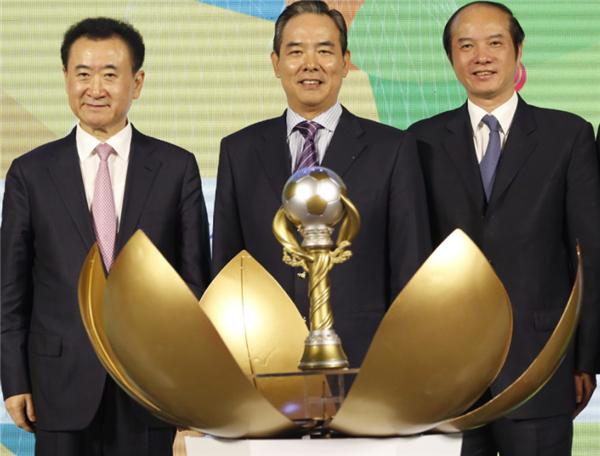 意大利无缘世界杯!国际足联至少损失10亿,球迷