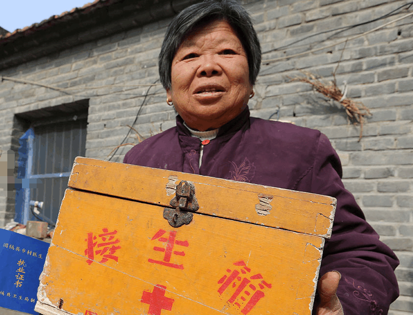 古代没有剖腹产没有侧切,女人生孩子就靠这俩