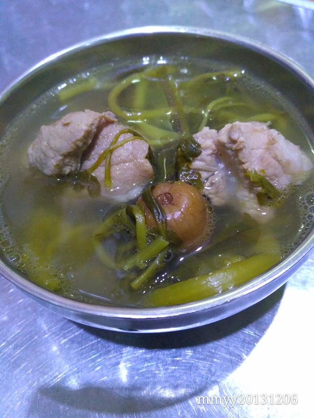 粤菜老火汤:西洋菜猪骨汤