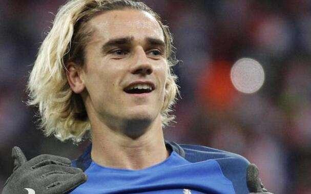 法媒体曝出巴萨与格里兹曼草签转会协议