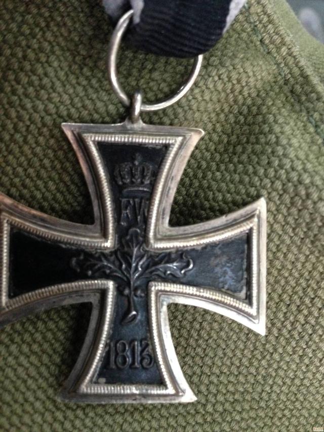 为什么现在的德国还在用二战时期的十字军徽?不违反国际法吗?