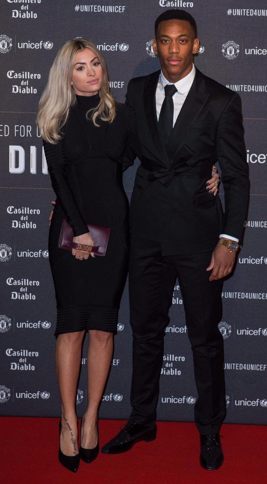 谁家娇妻最漂亮曼联众球星携太太出席慈善晚宴