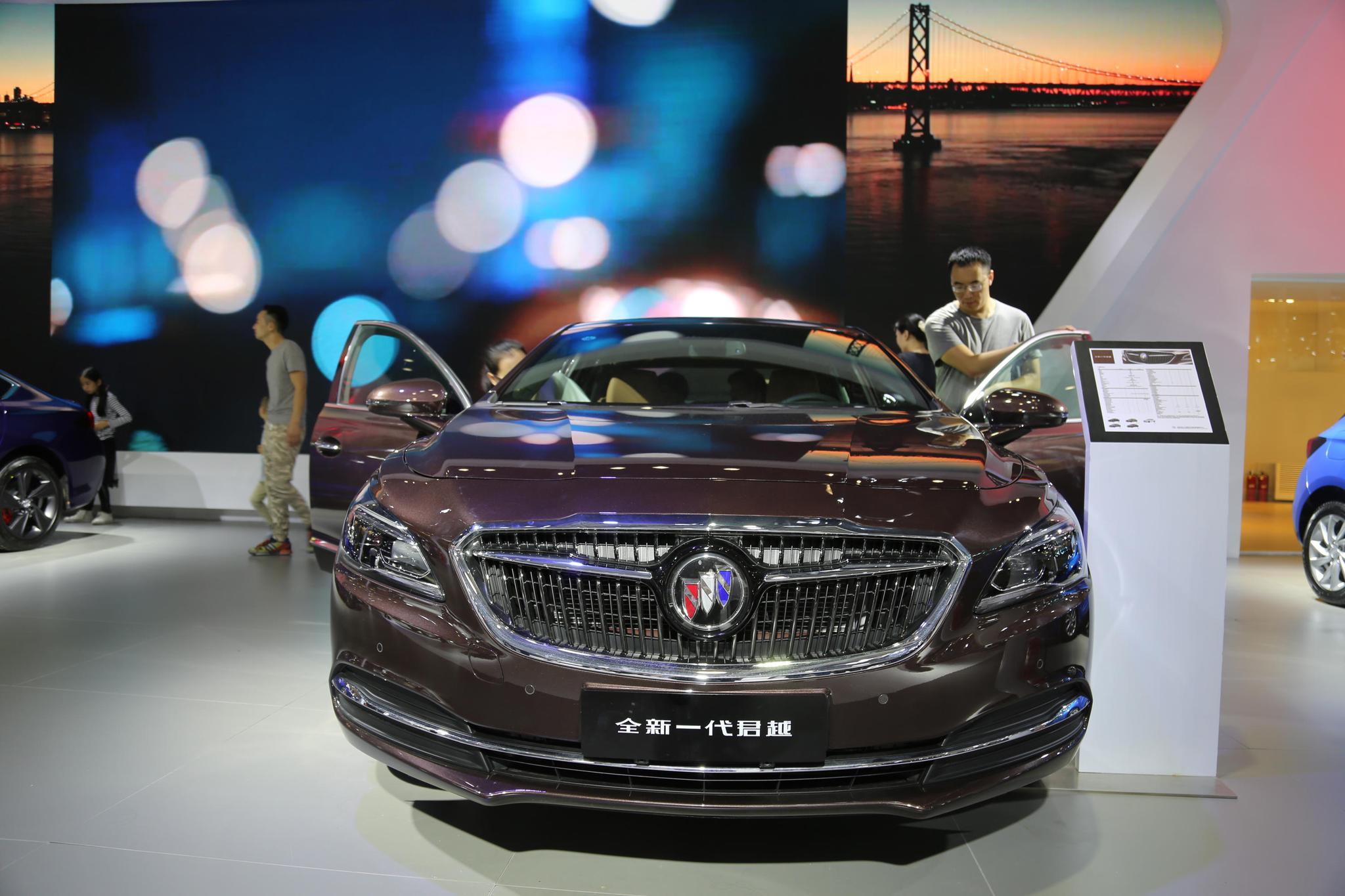 别克全新一代君越,25万级别中高档轿车,车展实拍!