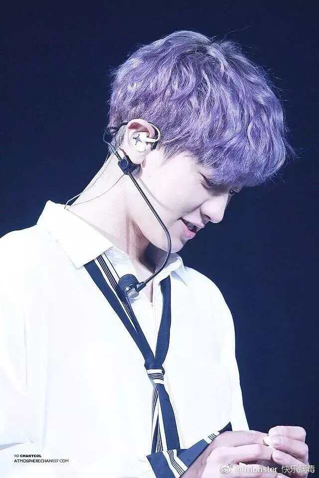 七彩头发的男明星代表, 你们觉得哪个最帅?