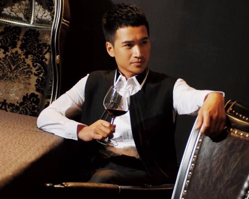 非常低调的土豪男明星,土豪让你意想不到