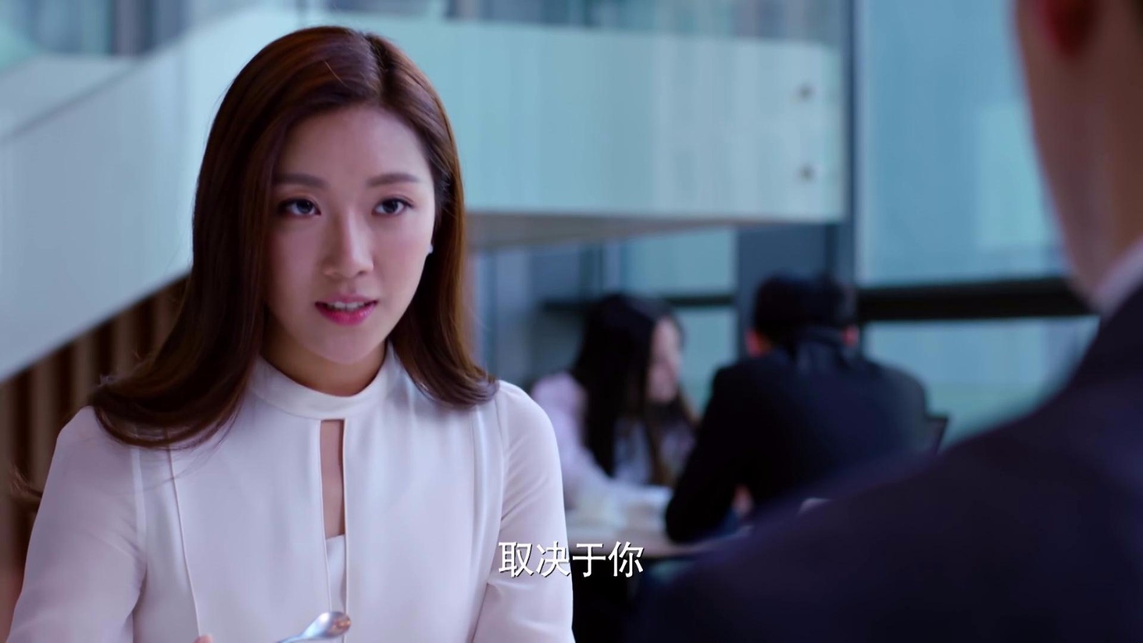 伊人|郑秋冬|罗伊_新浪新闻