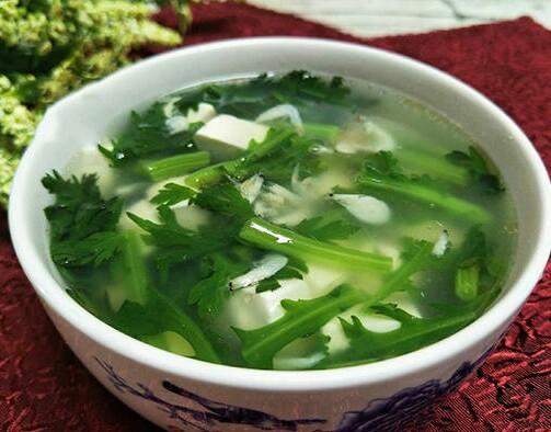 农村人都爱喝的茼蒿汤,大人小孩都喜欢喝,有的人甚至没见过!