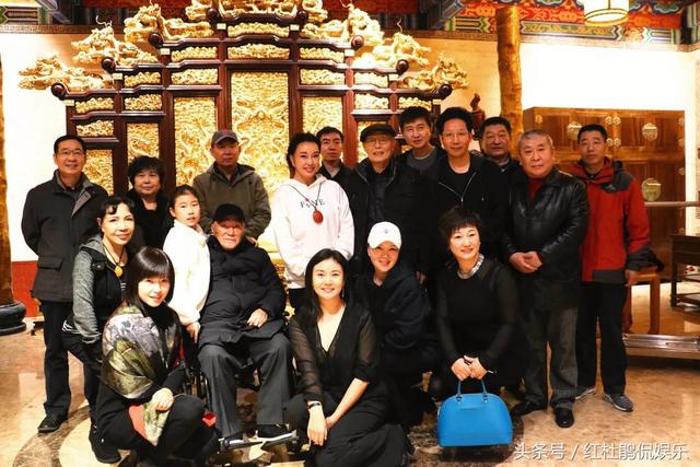 刘晓庆宴请的张勇手什么来头?还有多少观众记