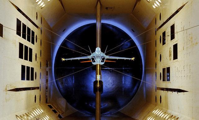 上个月,中国央视新闻报道中,不仅揭示了绝密jf-12高超声速风洞的画面