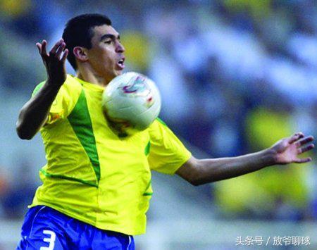 盘点足坛历史十大中后卫排行榜:意大利三人,第