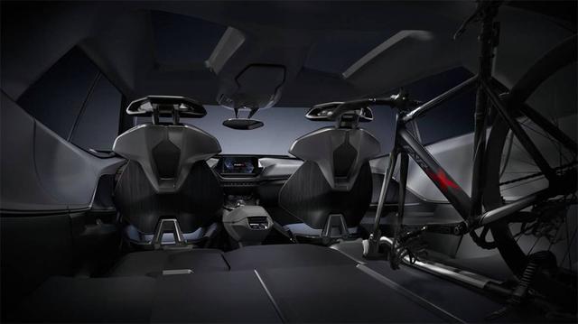 十项全能选手，旅行车+MPV+SUV，奔驰、奥迪都没它有远见