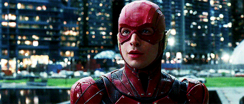 跟《超人:钢铁之躯》的143分钟和《蝙超》的151分钟比起来短了不是一