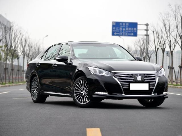 皇冠竟有三个版本，最好卖的从未入华