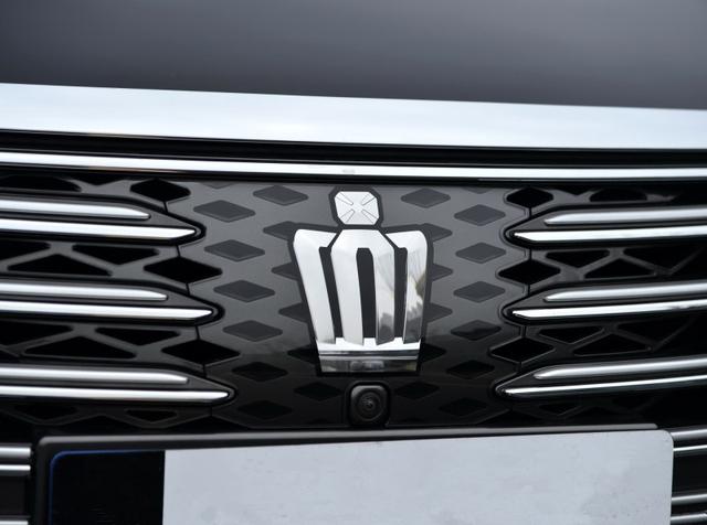 皇冠竟有三个版本，最好卖的从未入华