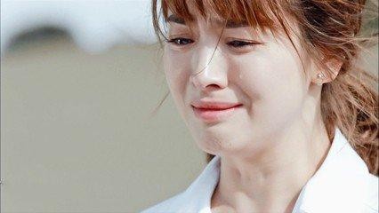 影视剧中女星的哭戏,刘亦菲凄美,孙俪演技爆表,赵丽颖真实