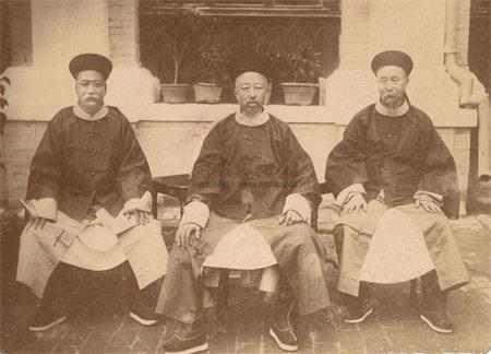 晚清中兴四大名臣，三个不给后人留积蓄，一个养肥了子孙|李鸿章|左宗棠|积蓄|子孙|四大_新浪新闻