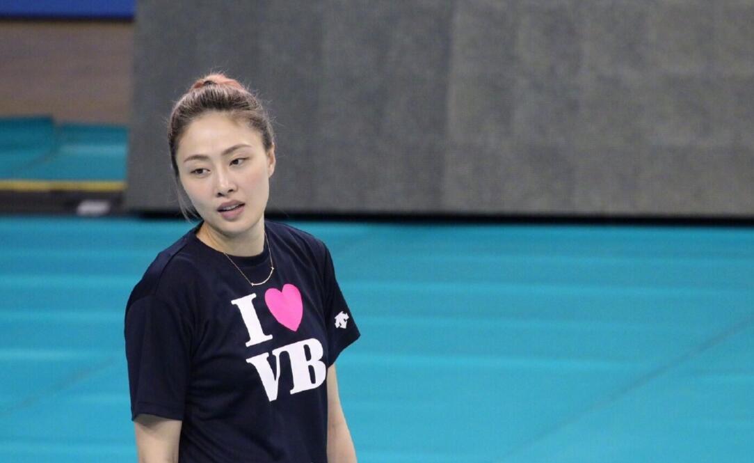 女排又一老将完美复活导演全胜,31岁仍是顶级让人敬佩
