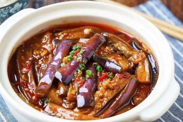 「家常版鱼香茄子煲」这个超级下饭,让你爱上吃蔬菜|蔬菜|家常|鱼香茄