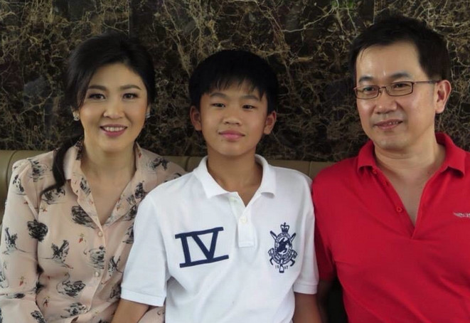 直击:英拉女士全家的罕见生活旧照,原来英拉生活得很幸福