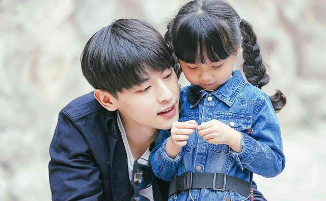 都是乖巧懂事的素娃,为什么阿拉蕾,受大众喜爱