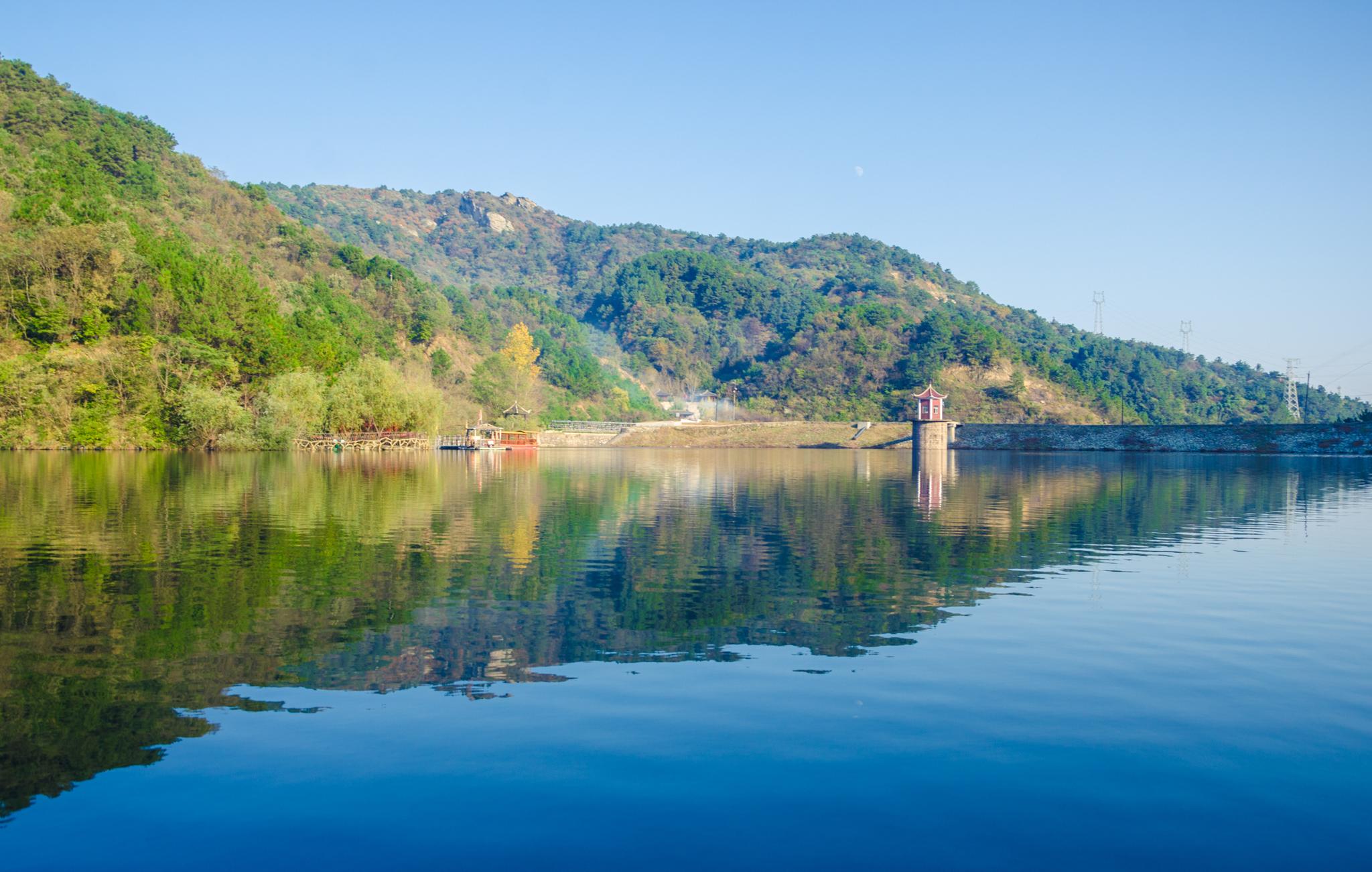 武汉清凉寨的初冬银杏美翻了,比腾冲银杏村美百倍