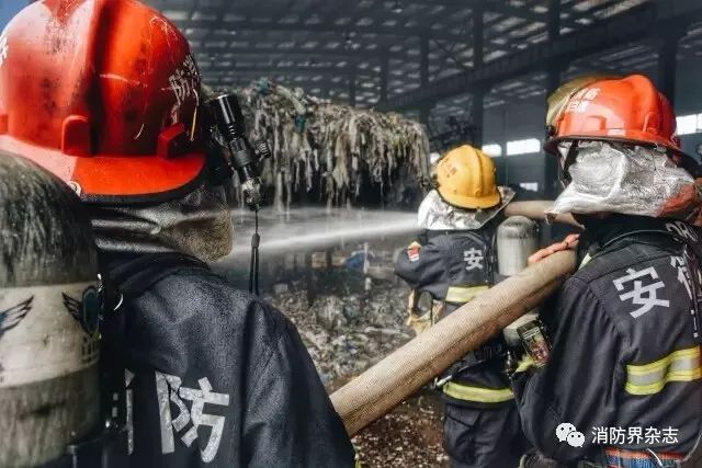 消防员救火前后最真实的一幕!第10张看哭了!