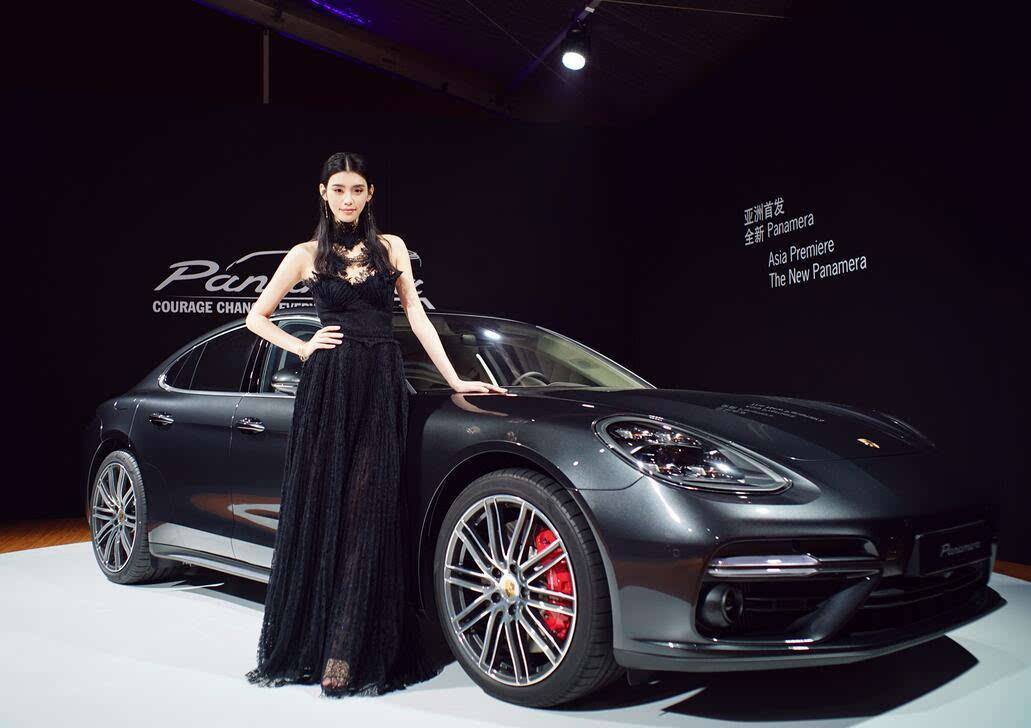 奚梦瑶:摔跤,意味着我将要退休!来盘点维密女神出行豪车!