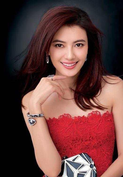 娱乐圈五官最精致的六大女星, 最后这位是公认的最美女星?