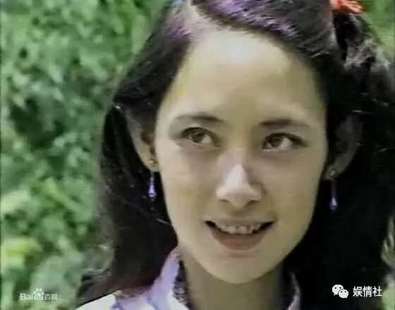 陈玛雅本是铁路文工团的一名演员,接到剧本的时候,她本来担心演女特务