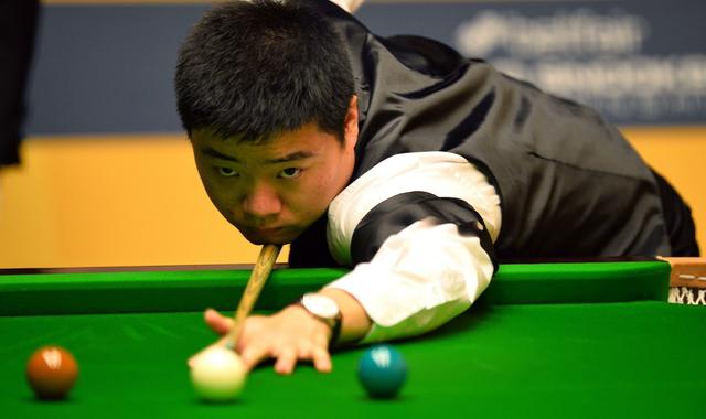 小丁世界排名降至第3 丁俊晖傅家俊领衔揭幕战