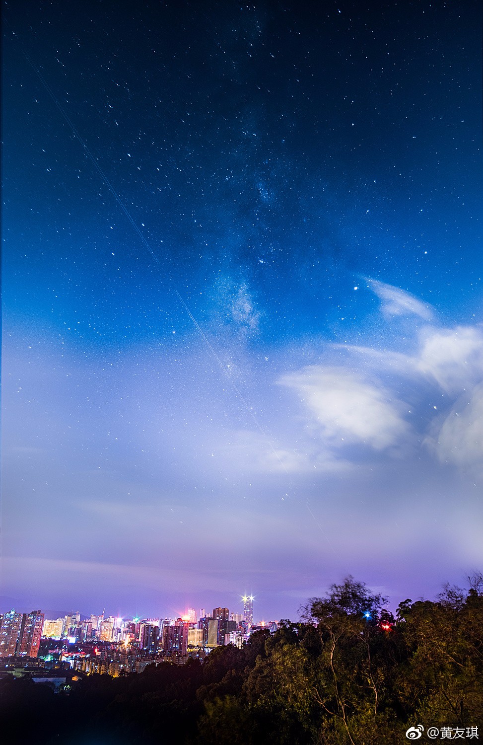 福州城市的夜空,能看见银河