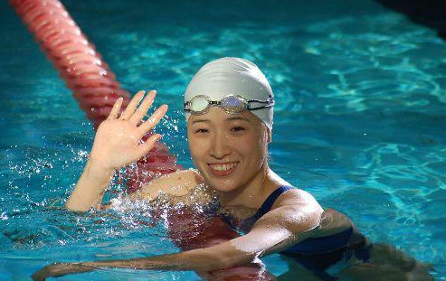 对于罗雪娟这名前国家游泳运动员,很多人应该早就对她没什么印象了