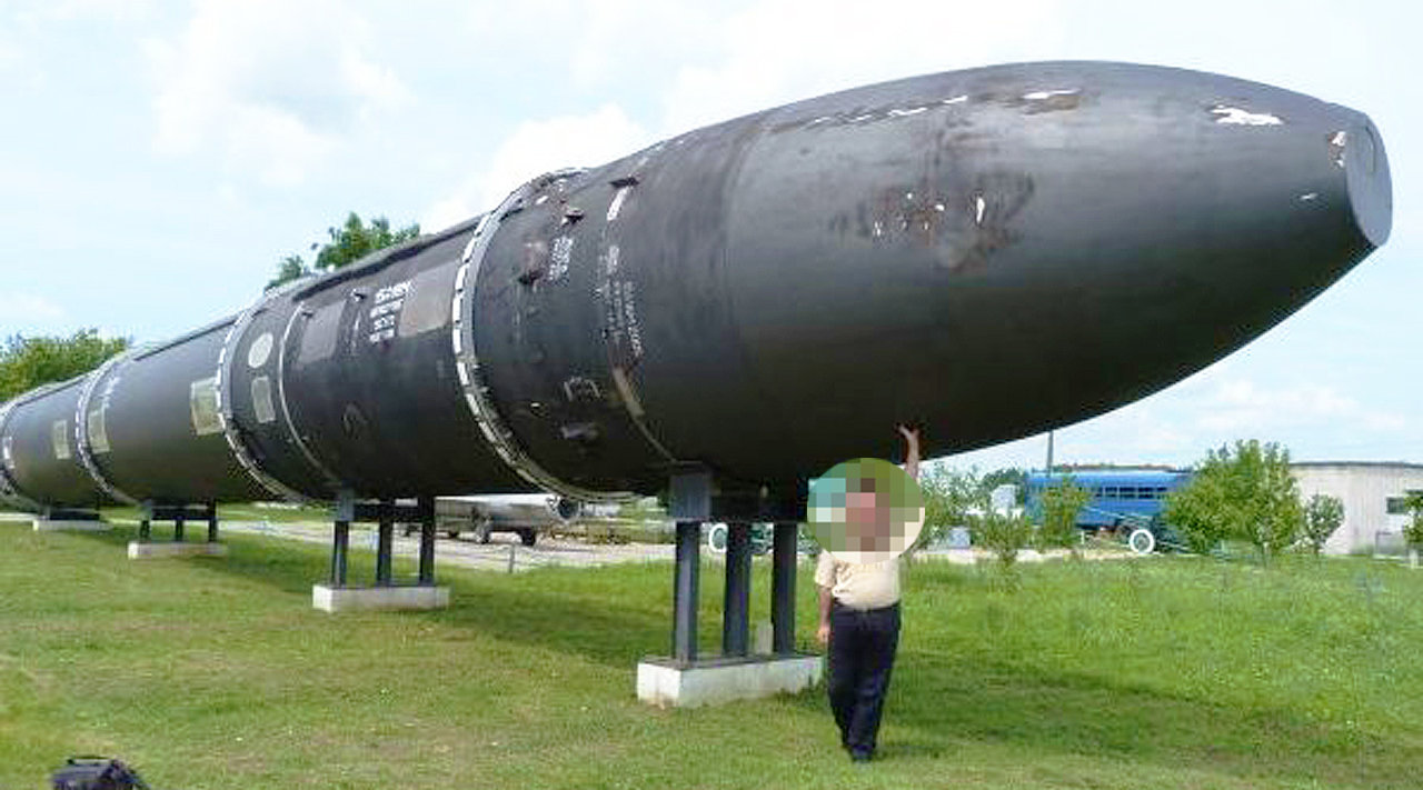 中国镇国导弹时速30000公里无视反导系统,一