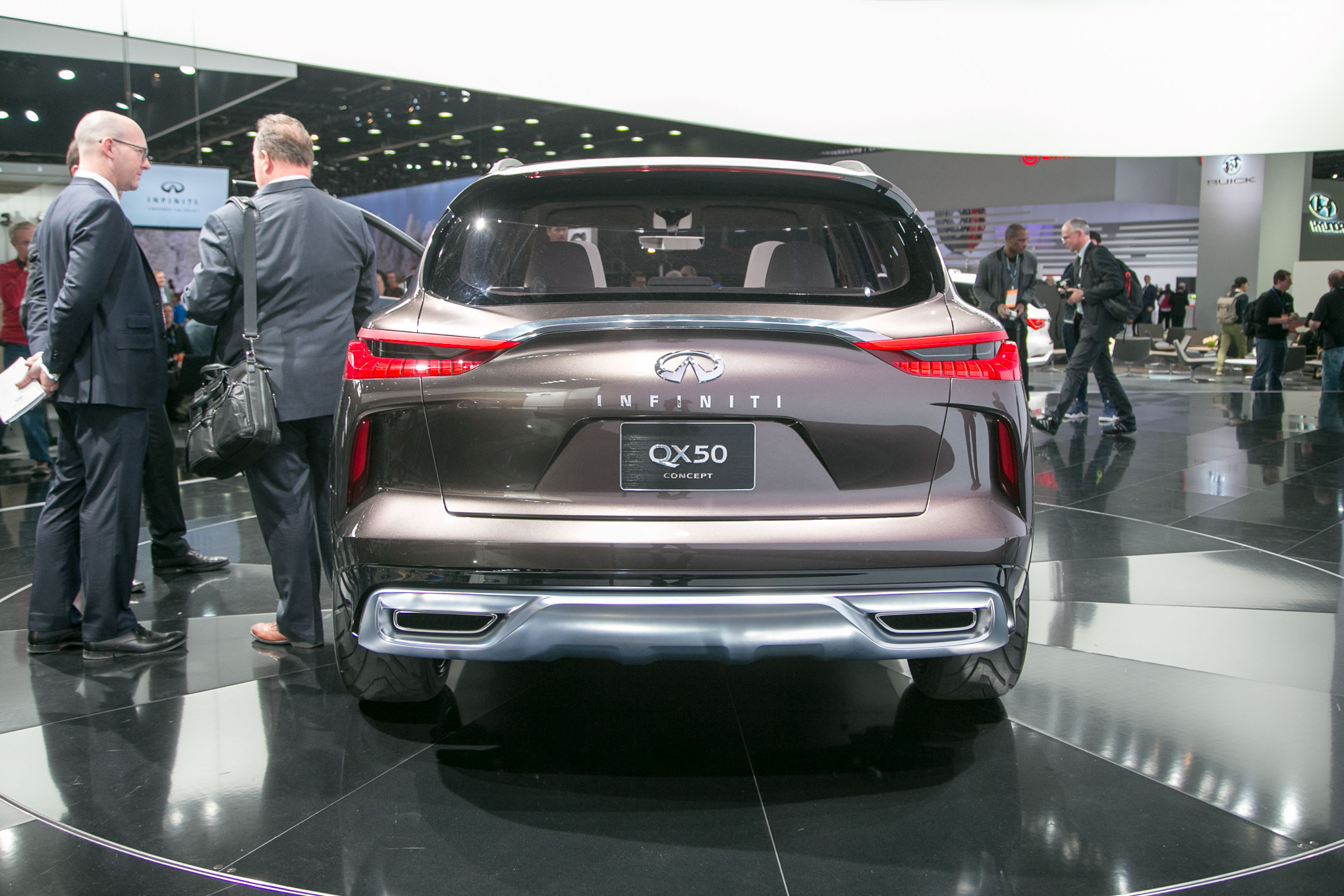 头条·新车丨艺多不压身 英菲尼迪qx50洛杉矶车展将亮相