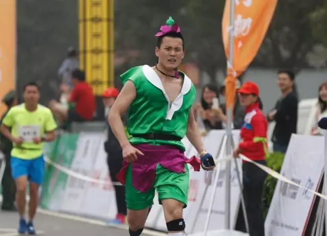 长沙马拉松奇葩造型盘点,哪些"大罗神仙"来参赛