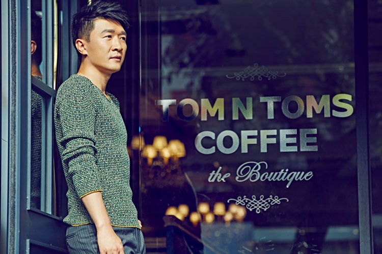 樊凡《普通朋友》上线 "bgm男神"故事嗓变催泪剂