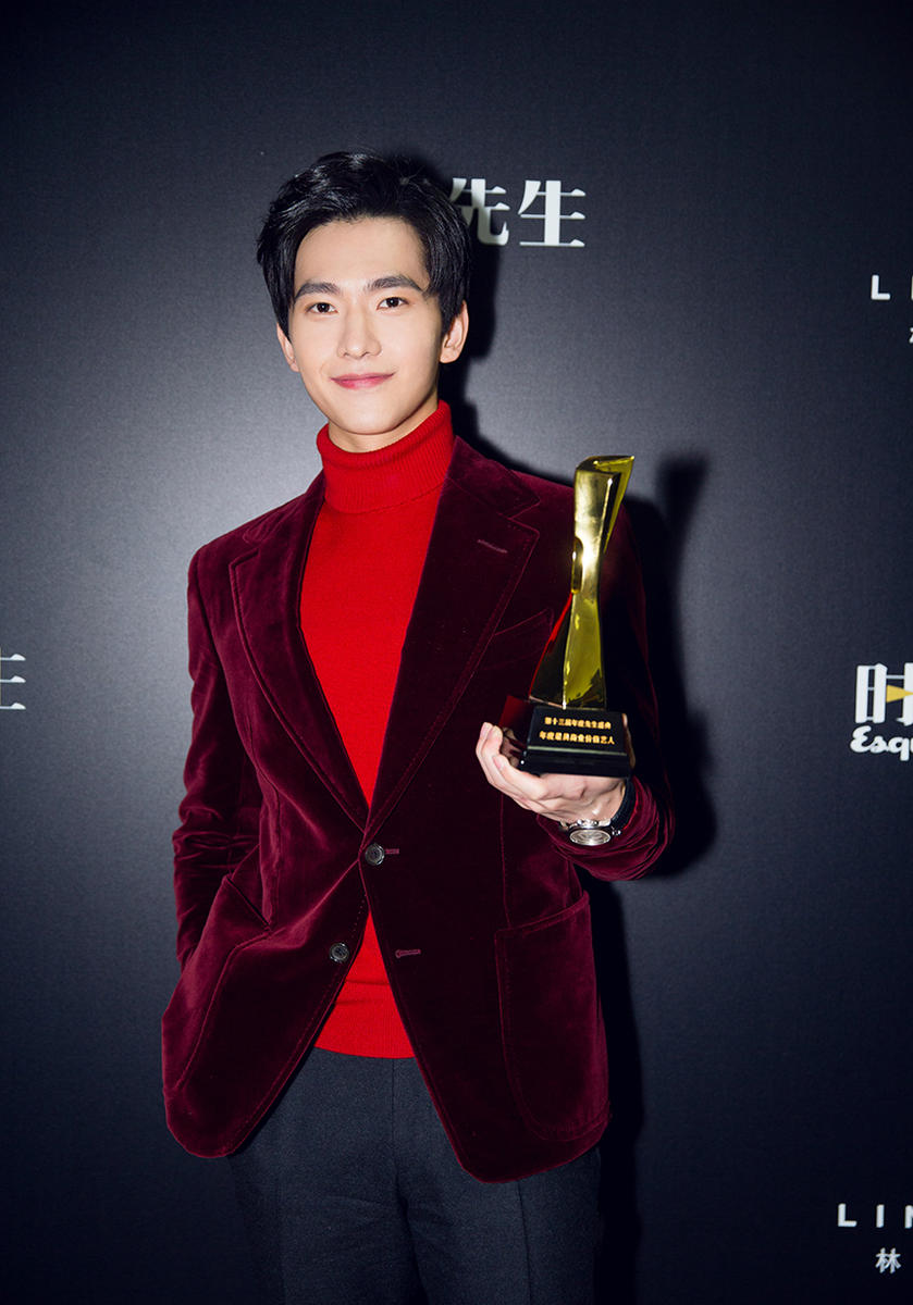 张艺兴公布选女友标准,这样好的女孩我愿意珍惜