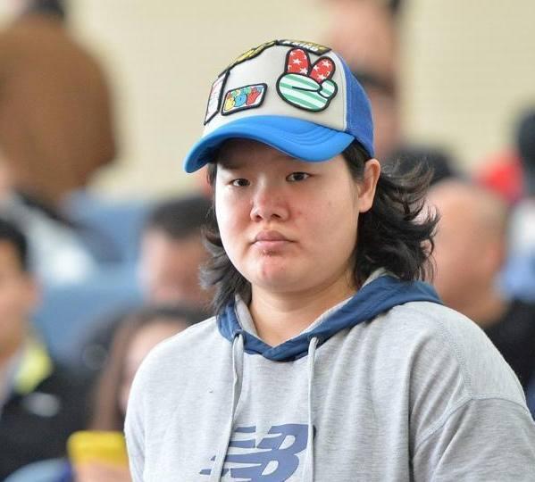 体操一姐退役发福似大妈,女排王一梅瘦成网红脸